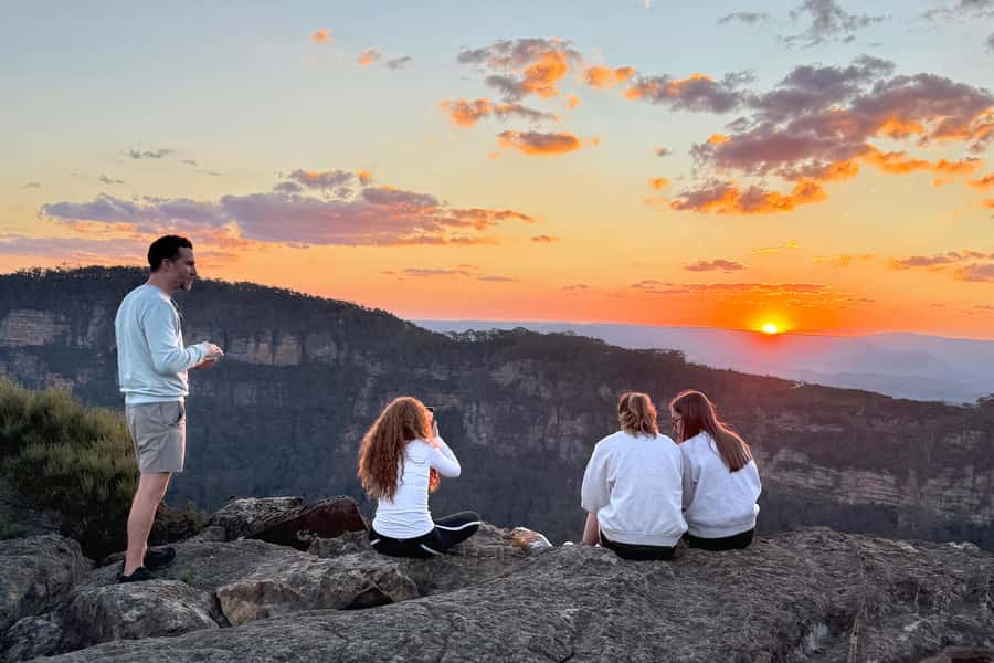 Sydney: Blue Mountains Kangaroos, Wilderness and Sunset Tour - Key points to know before you book