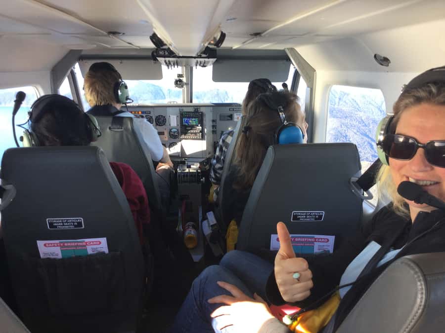 Takaka: Farewell Spit/Abel Tasman Scenic Flight - Following New Zealand’s longest sandspit
