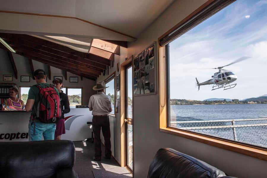 Te Anau: 30-Minute Fiordland National Park Scenic Flight - Practical details that affect your day