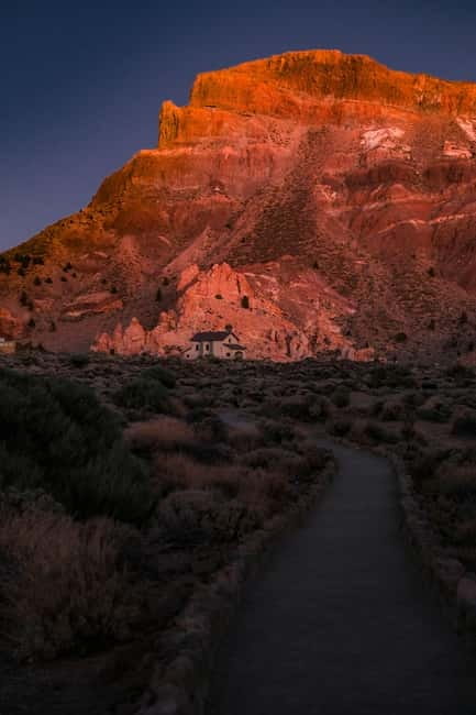 Tenerife: Stargazing Walk in Teide National Park - Learning the sky with a laser pointer