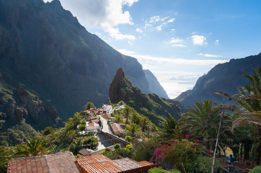 Tenerife: Teide National Park Full-Day Tour with Pickup - The guide and vehicle make a real difference