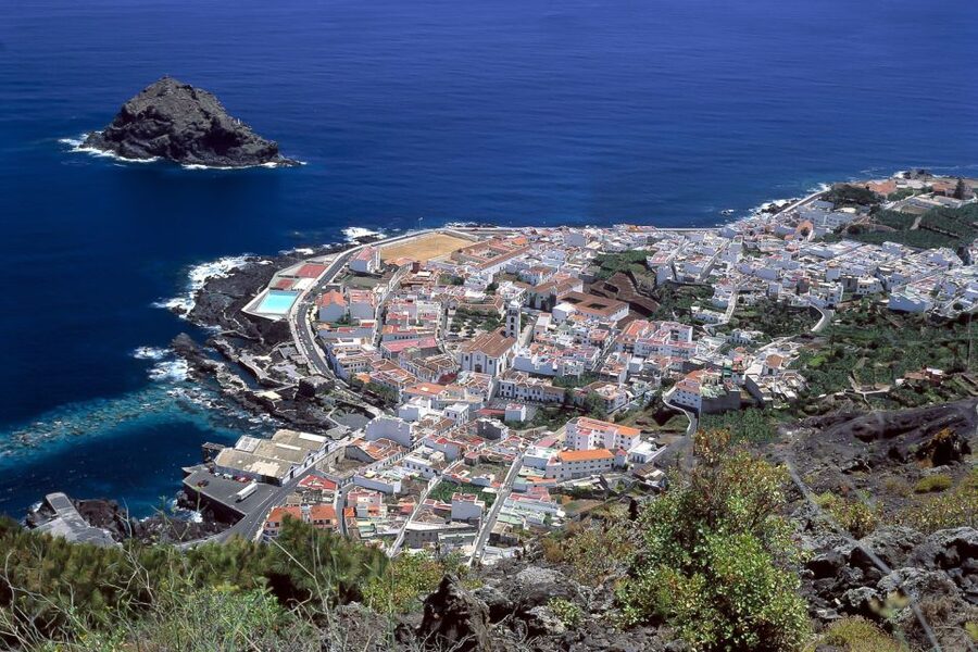 Tenerife: Teide National Park Full-Day Tour with Pickup - What to bring and how to plan the day