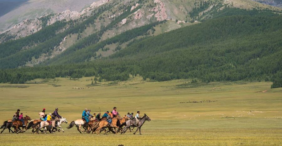 Terelj National Park: Tour with horse riding and hiking - The ger guesthouse is comfortable, but not wilderness camping