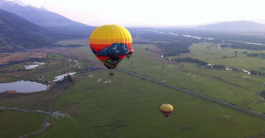 Teton Village: Grand Tetons Sunrise Hot Air Balloon Tour - The views change with the wind