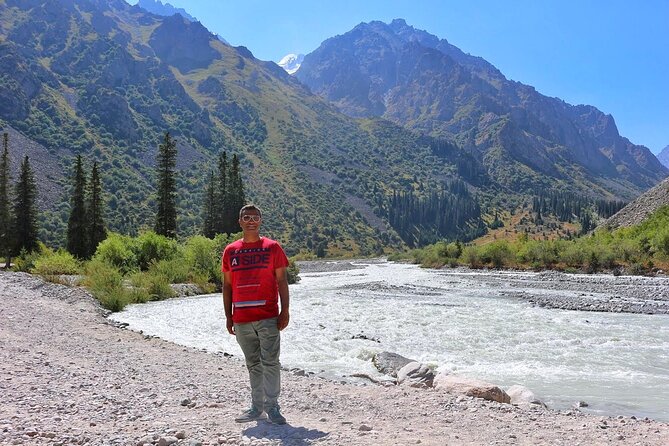 The hiking paradise Ala Archa National Park, 1 day - The waterfall payoff and the return