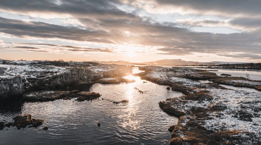 Thingvellir: Silfra Fissure Diving with Optional Pickup - Planning your day around Silfra