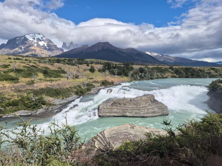 Torres del Paine: Full Day Excursion Torres del Paine + Milodon Cave. - Milodon Cave makes the return more than a drive back