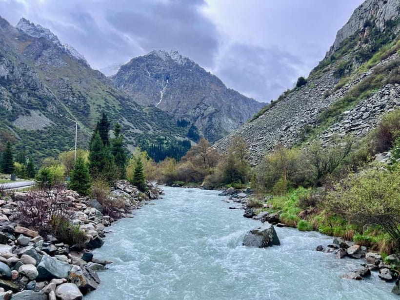 Tour to Ala Archa National Park - Choosing between Broken Heart and the higher viewpoints