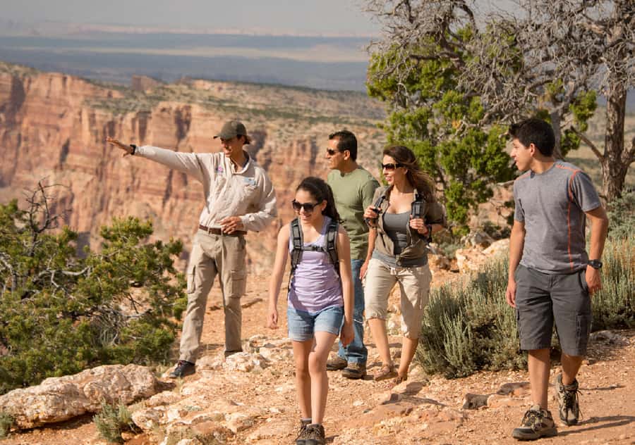 Tusayan: Grand Canyon Desert View & South Rim Pink Jeep Tour - Seeing the Colorado River from 3,000 feet above