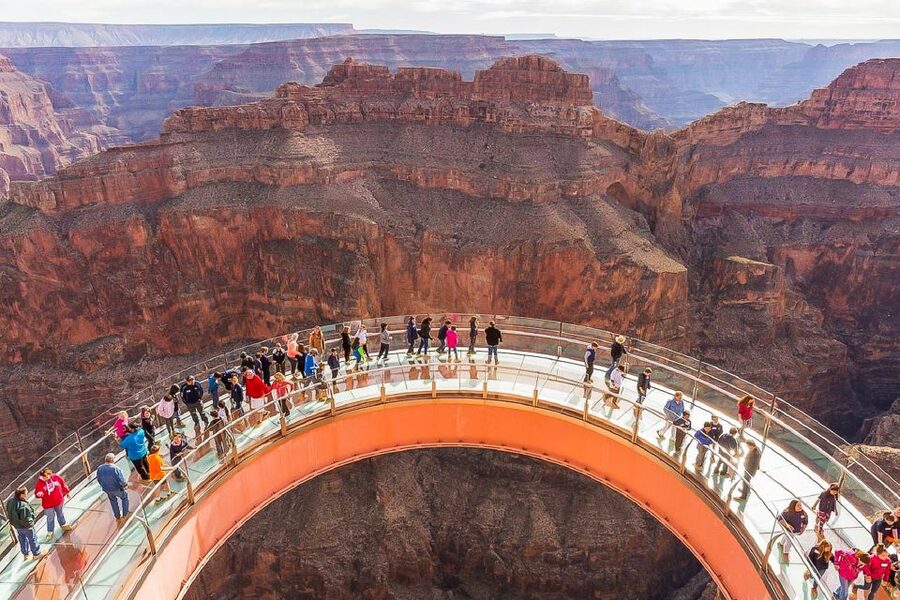 Vegas: Grand Canyon, Hoover Dam, Lunch/Skywalk Options, WiFi - What this Las Vegas to Grand Canyon day actually delivers