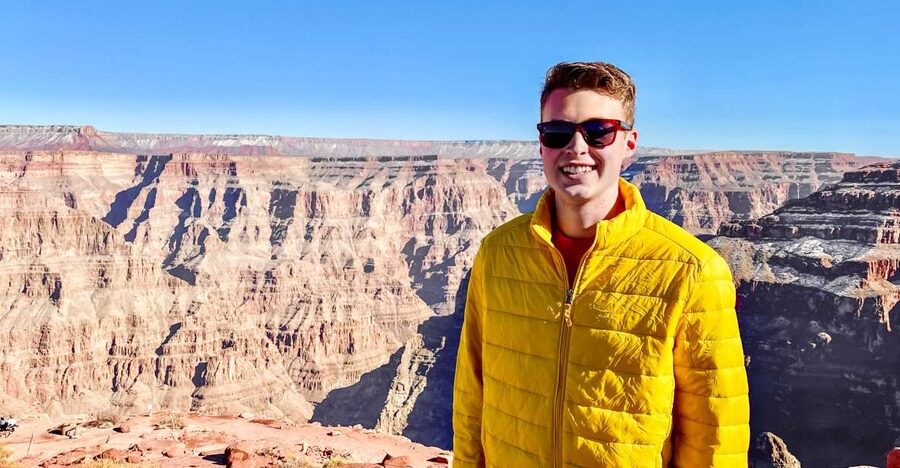 Vegas: Grand Canyon, Hoover Dam, Lunch/Skywalk Options, WiFi - Joshua Tree Forest: a quick desert introduction
