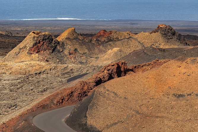 Volcano Hike - Timanfaya eruptions - Who will enjoy this hike most?