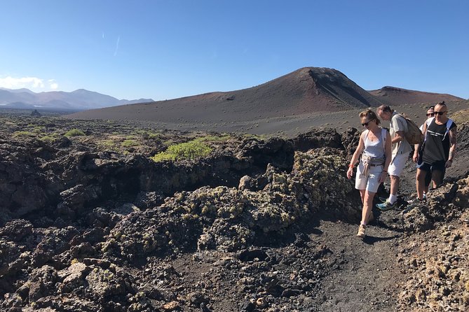 Volcano Trekking Tour (Timanfaya eruptions) - How difficult are 7 kilometers in volcanic terrain?