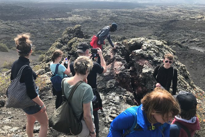 Volcano Trekking Tour (Timanfaya eruptions) - La Rilla Volcano and its crater views
