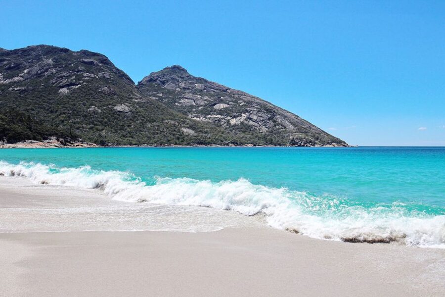 Wineglass Bay & Freycinet National Park Day Trip from Hobart - What to pack for the day