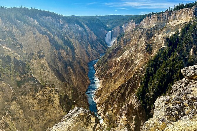 Yellowstone Lower Loop Full-Day Tour - The ride from Jackson to Yellowstone