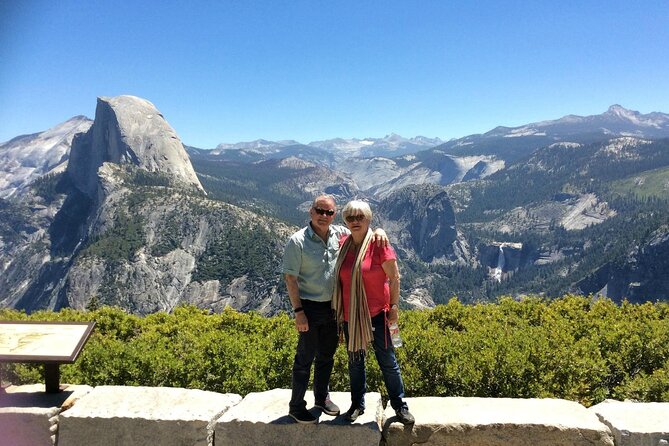 Yosemite Highlights Small Group Tour - Glacier Point and the high view over Half Dome