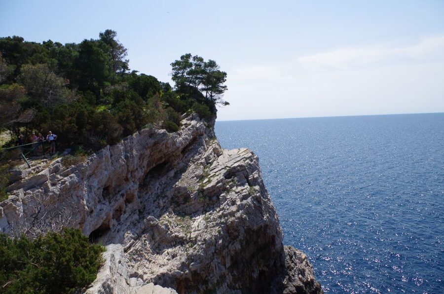 Zadar: Full-Day Sailing Trip to Kornati - Swimming and snorkeling in a quiet bay