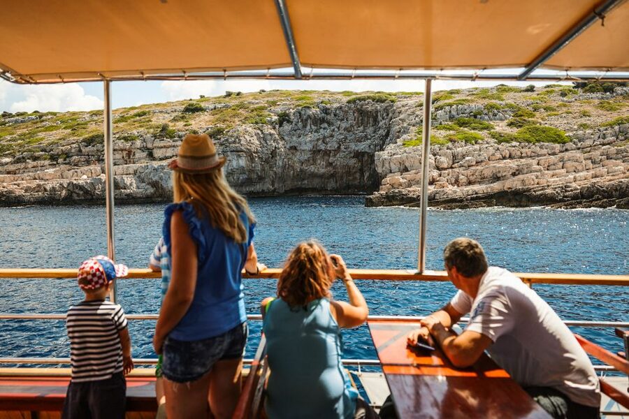 Zadar: Kornati and Telašćica Full-Day Boat Trip with Lunch - Telašćica Bay and Mir Lake