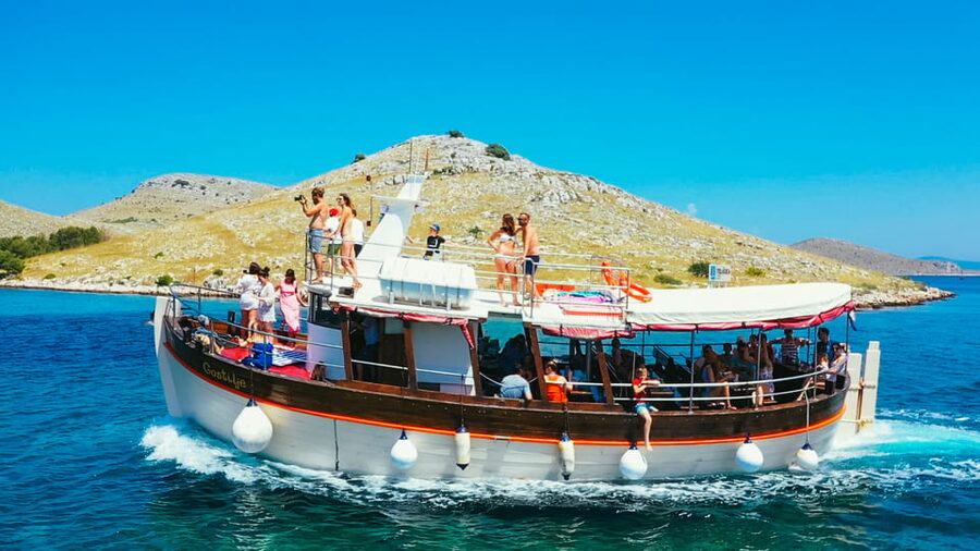 Zadar: Kornati Boat Trip with Lunch and Swim Stops - Why the boat’s slow pace can be a plus