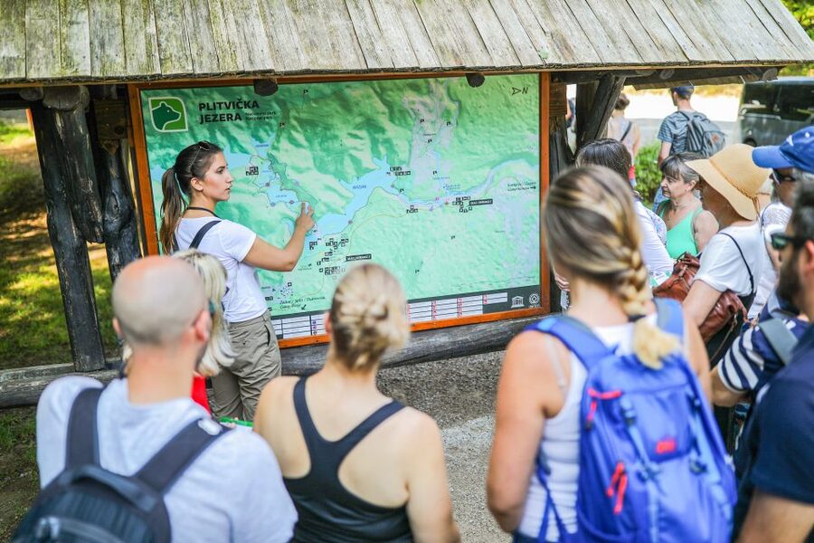 Zadar: Plitvice Lakes Full-Day Guided Tour with a Boat Ride - Price, park fees, and what the day really costs