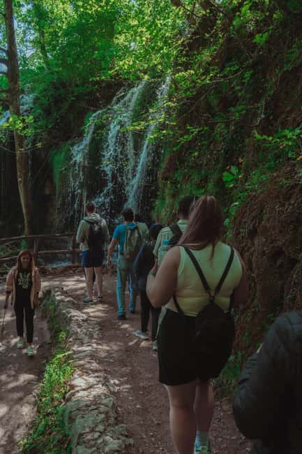 Zadar: Plitvice Lakes Guided Day Tour with Tickets - Four hours among the upper and lower lakes