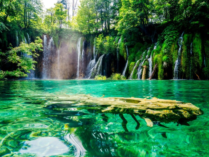 Zadar: Plitvice Lakes with Boat Ride and Zadar Old Town Tour - The optional Zadar Old Town walk