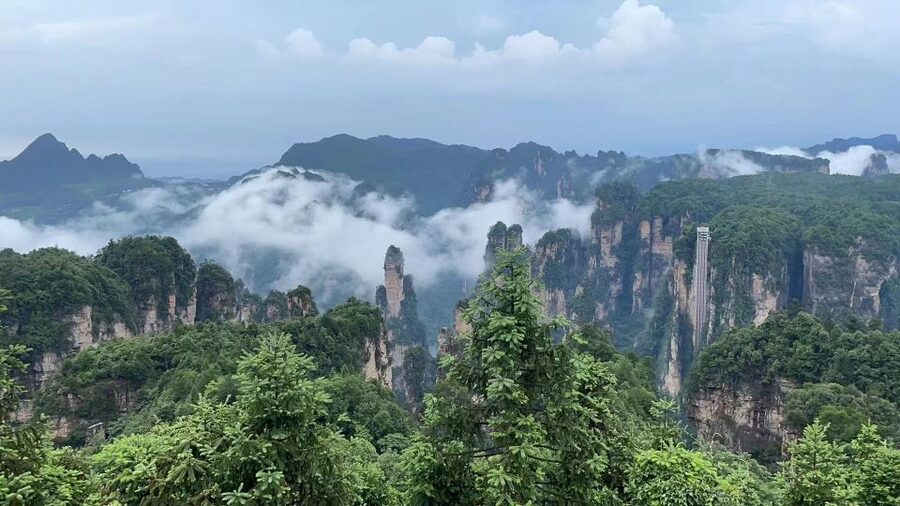 Zhangjiajie National Park: 2-Day Guided Tour w/ Glass Bridge - Day one: the fast route to Yuanjiajie